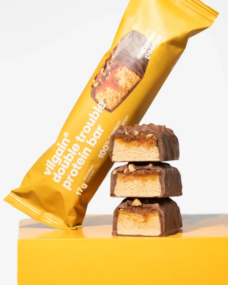 Vilgain Double Trouble Protein Bar - Arašídy se slaným karamelem 