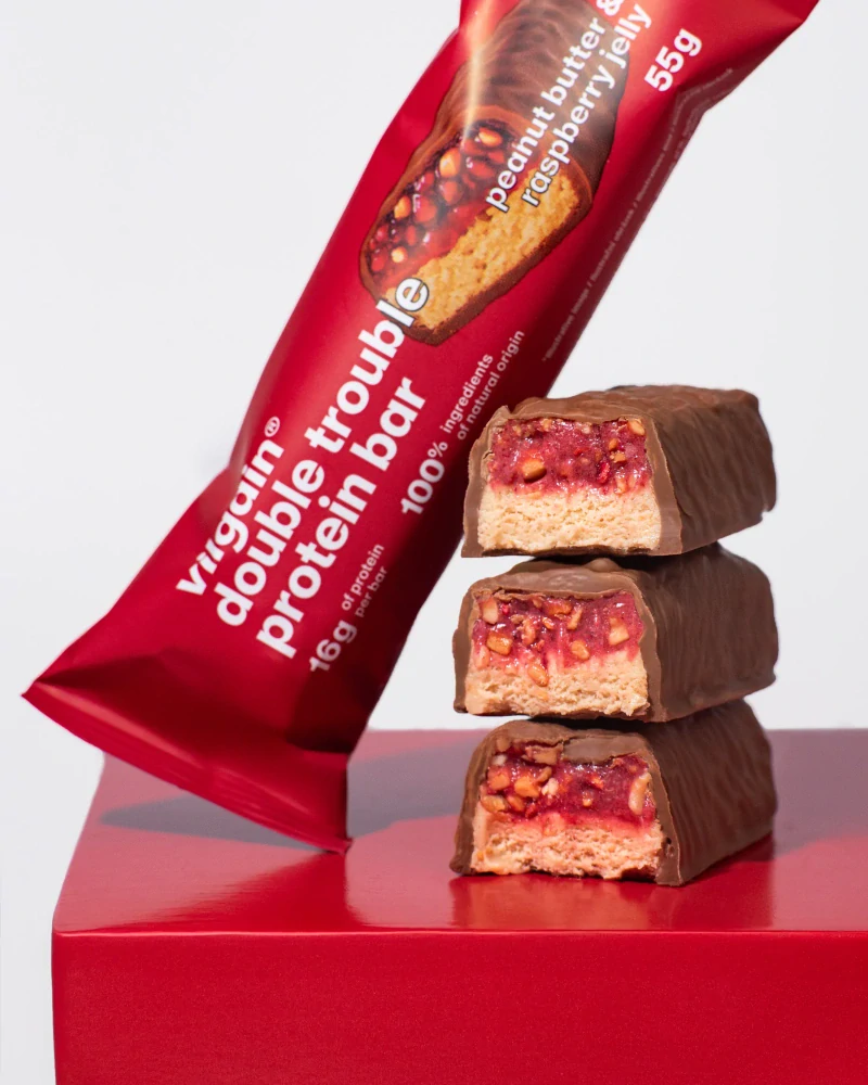 Vilgain Double Trouble Protein Bar -Arašídové máslo & malinový džem
