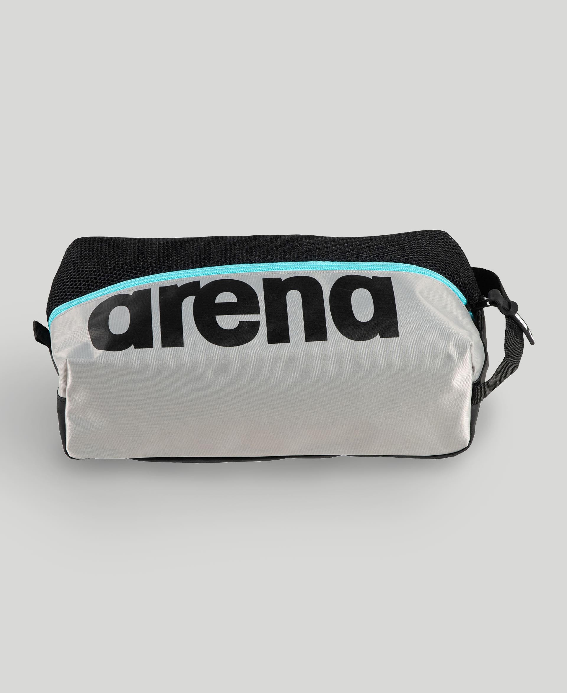 Arena Spiky III Pocket Bag