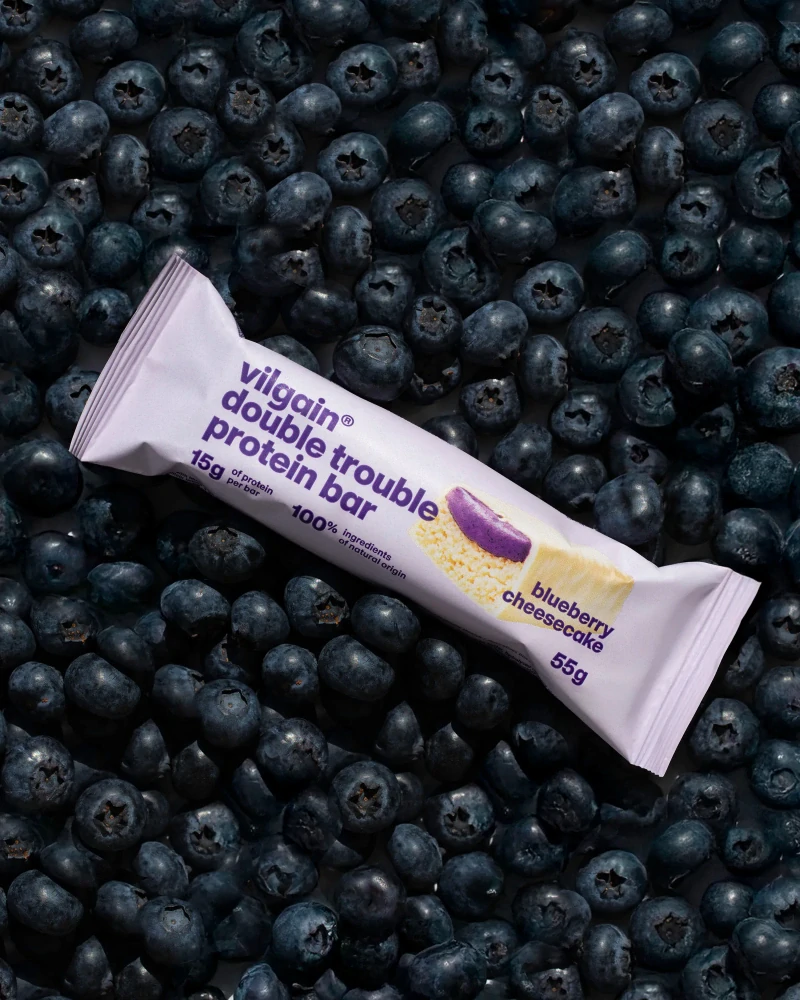 Vilgain Double Trouble Protein Bar - Borůvkový Cheesecake