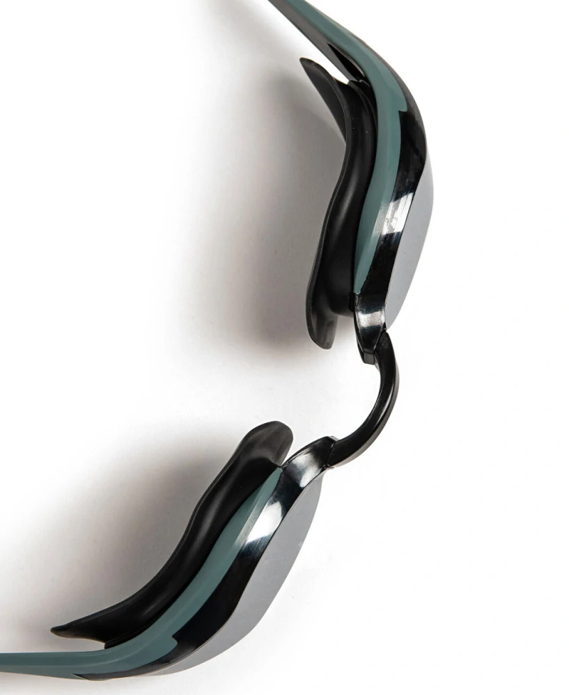 Arena Cobra Edge Swipe Mirror Goggles Green