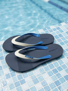 Speedo Saturate II Flip-Flop
